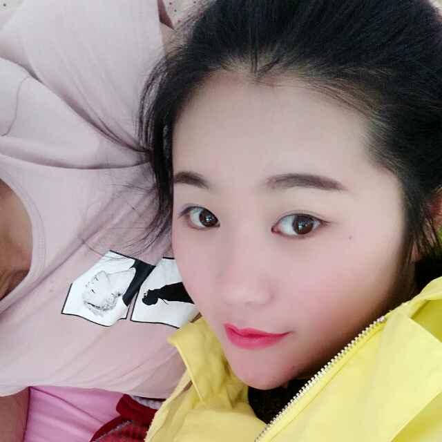 a~鹽盤美膚寶(小霞)的頭像