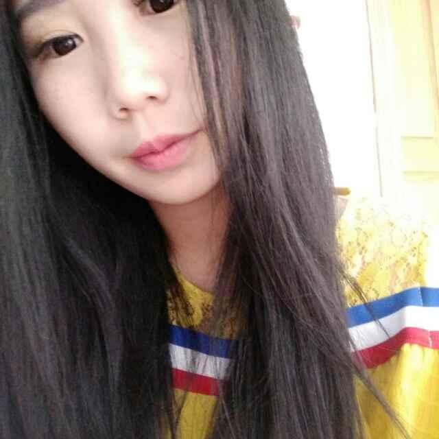 黑色的眼瞳滿是你的頭像