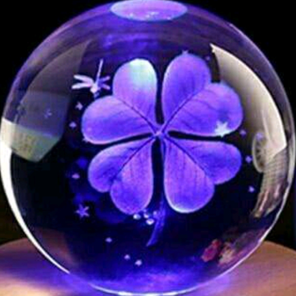 紫色buff四葉草的頭像