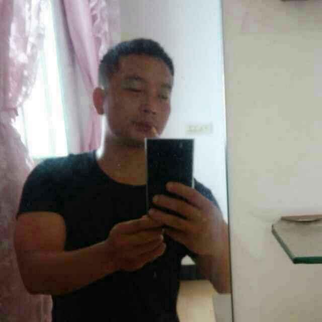 淡淡煙味的頭像