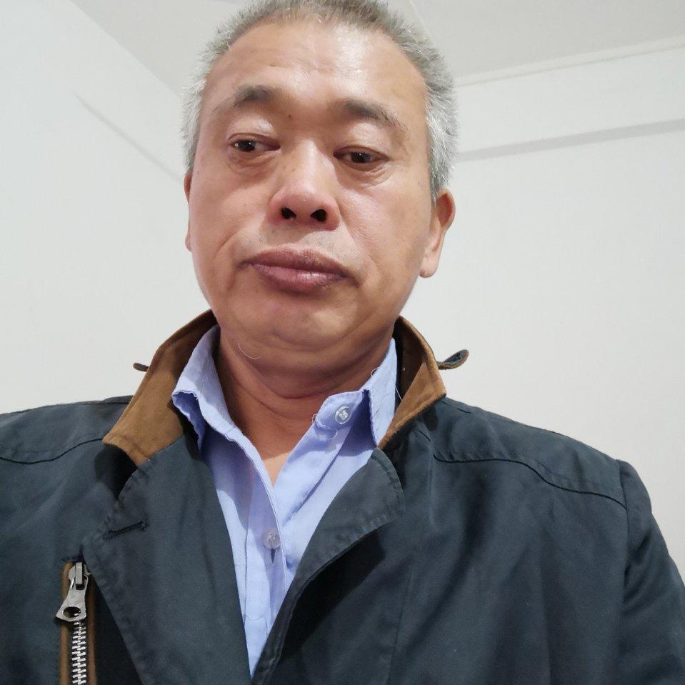 誠信（防臭襪，天然抗菌消炎內褲）的頭像