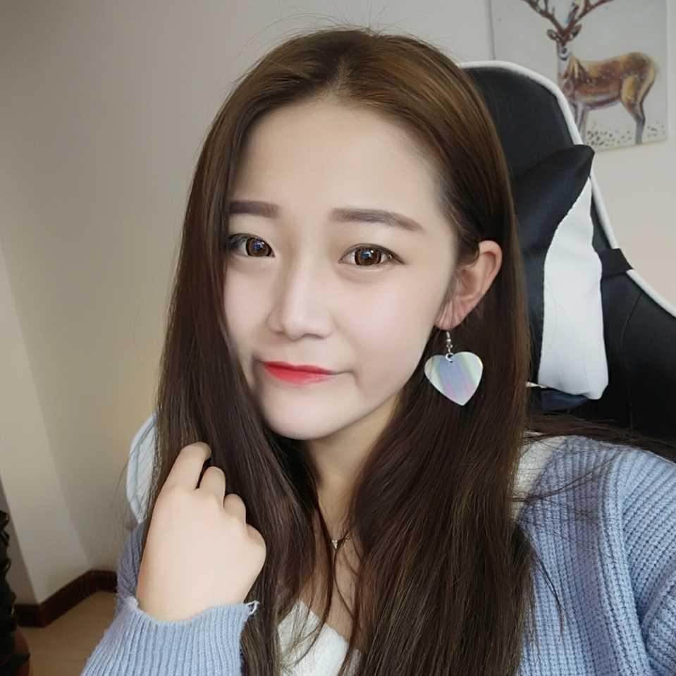 aa.	real	吳亞璇的頭像