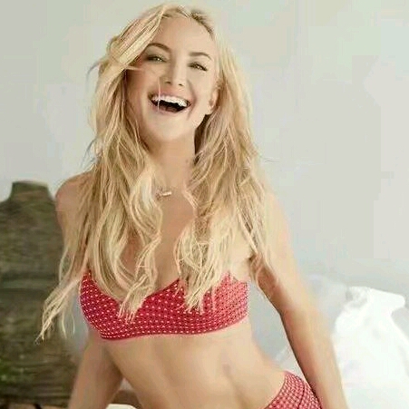 彤彤?huà)屵涞念^像