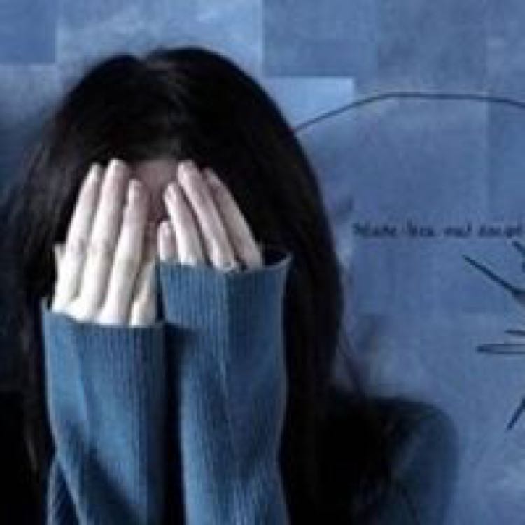 淡藍的晴。的頭像