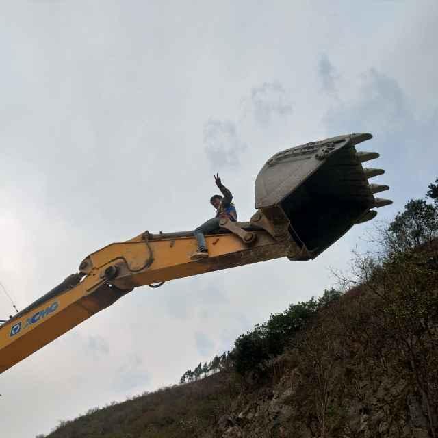 靜凈一切的頭像