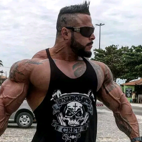 my	name	is	ou的頭像