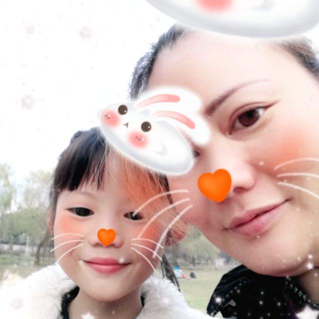 喆石玉雕的頭像